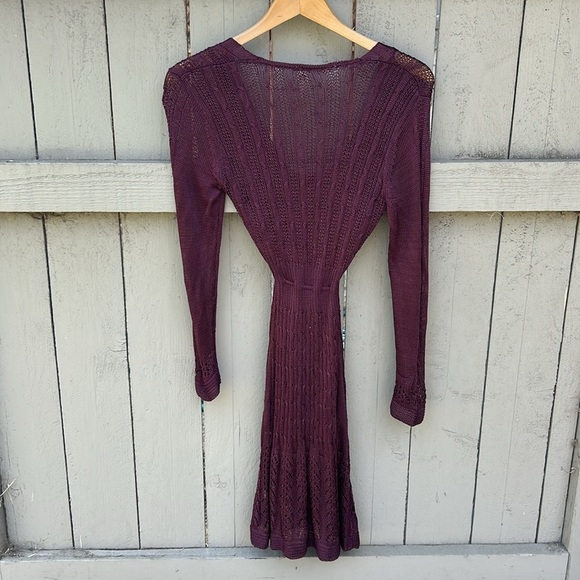 Free People Miranda Mini  Sweater Dress Very Light Open Knit Burgundy Sz Small - Picture 8 of 10